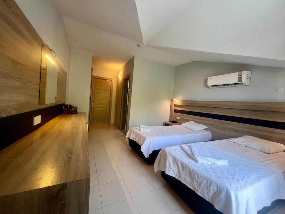 Club Palm Garden Keskin — Hotel rooms in Marmaris, Mugla