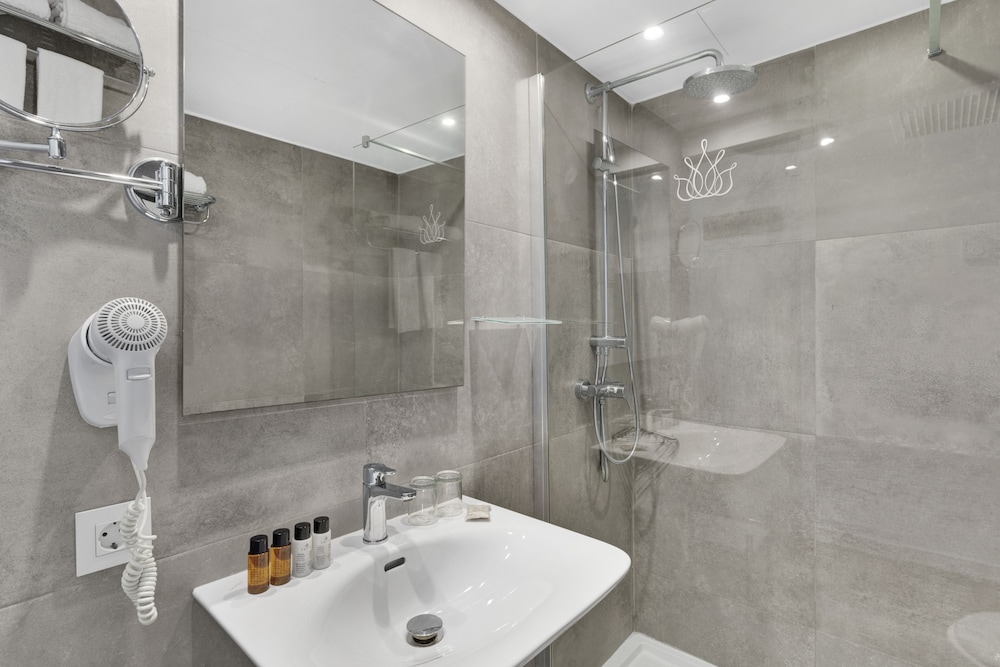 Hotel Príncipe Wellness & Spa — Hotel rooms in Playa de Palma, Balearic Islands