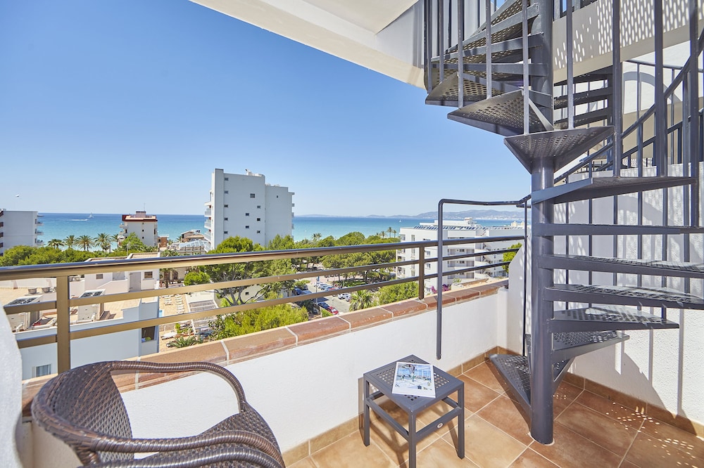 Hotel Príncipe Wellness & Spa — Hotel rooms in Playa de Palma, Balearic Islands