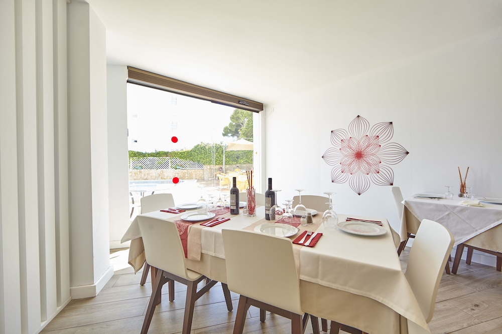 Hotel Príncipe Wellness & Spa — Restaurant & bars in Playa de Palma, Balearic Islands