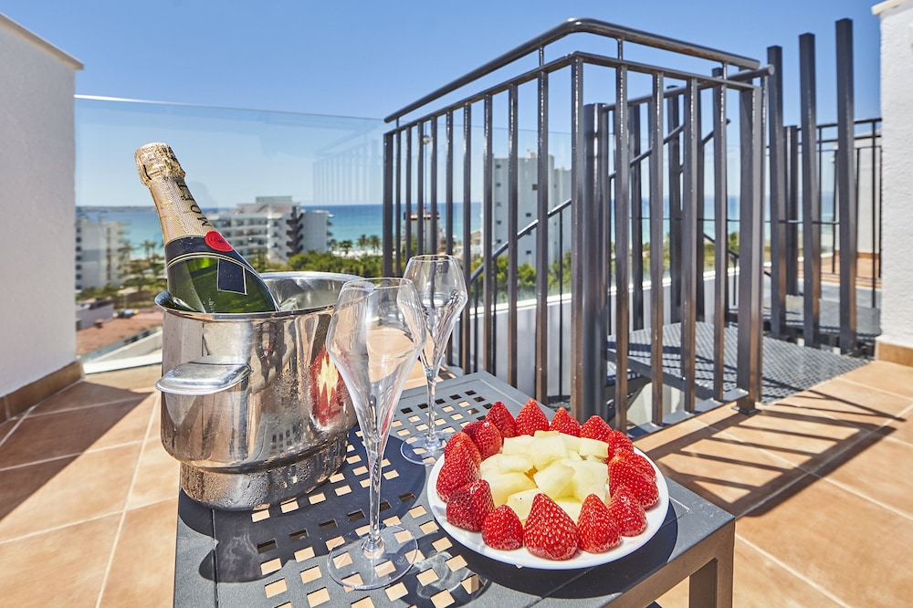 Hotel Príncipe Wellness & Spa — Hotel rooms in Playa de Palma, Balearic Islands