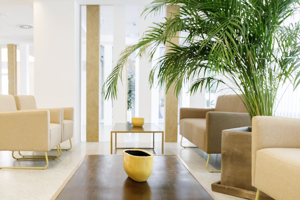 Hotel Príncipe Wellness & Spa — Hotel building in Playa de Palma, Balearic Islands