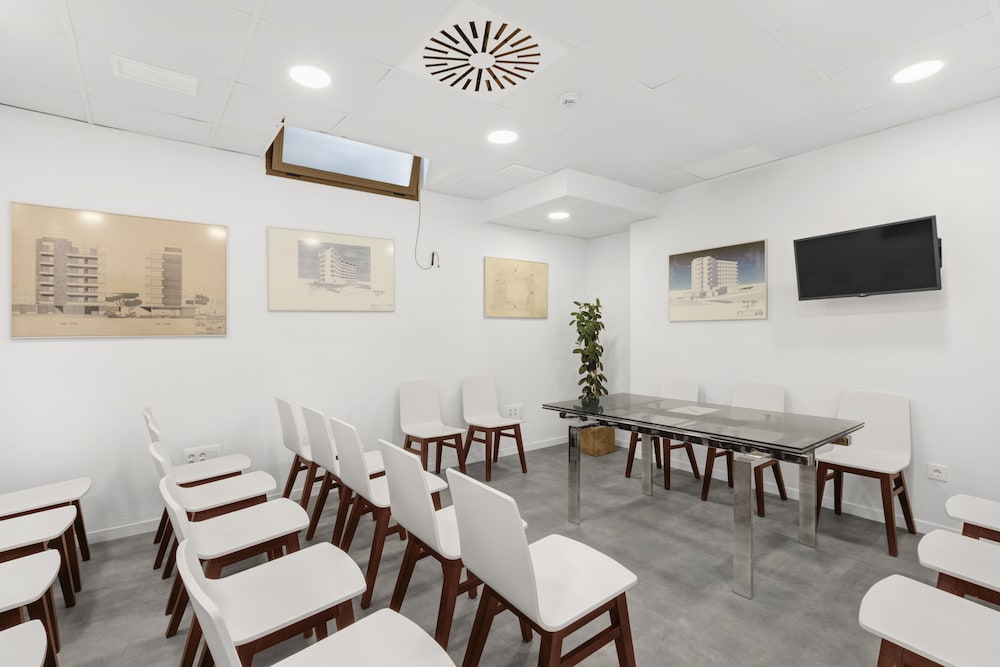 Hotel Príncipe Wellness & Spa — Hotel building in Playa de Palma, Balearic Islands