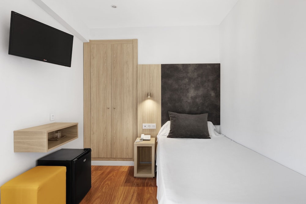 Hotel Príncipe Wellness & Spa — Hotel rooms in Playa de Palma, Balearic Islands