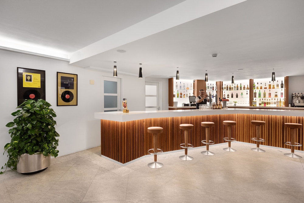 Hotel Príncipe Wellness & Spa — Restaurant & bars in Playa de Palma, Balearic Islands
