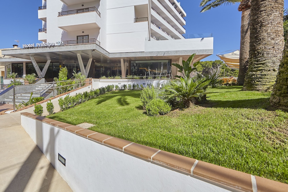 Hotel Príncipe Wellness & Spa — Hotel building in Playa de Palma, Balearic Islands