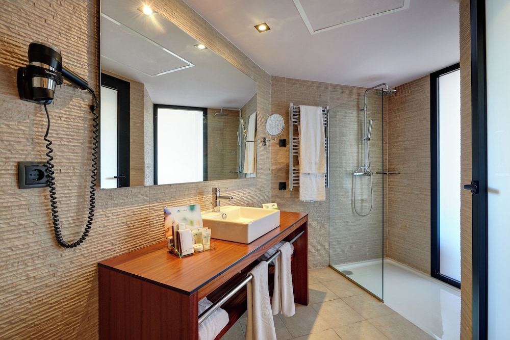 Protur Turó Pins Hotel — Hotel rooms in Cala Ratjada, Balearic Islands