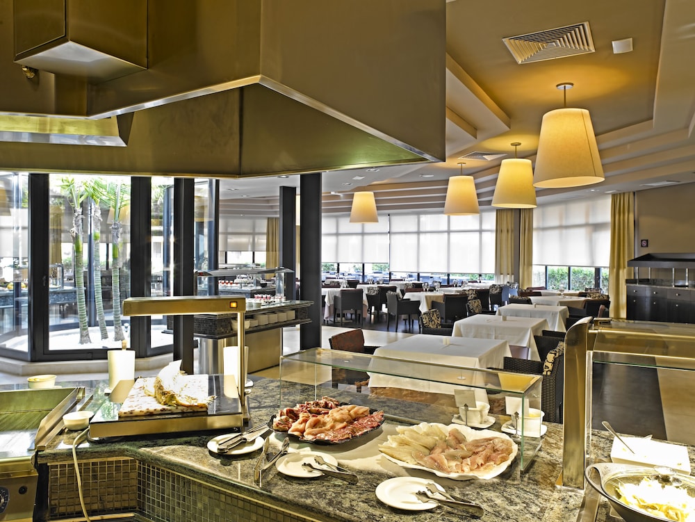 Protur Turó Pins Hotel — Restaurant & bars in Cala Ratjada, Balearic Islands