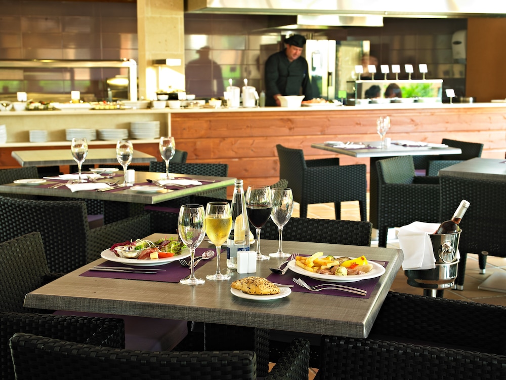 Protur Turó Pins Hotel — Restaurant & bars in Cala Ratjada, Balearic Islands