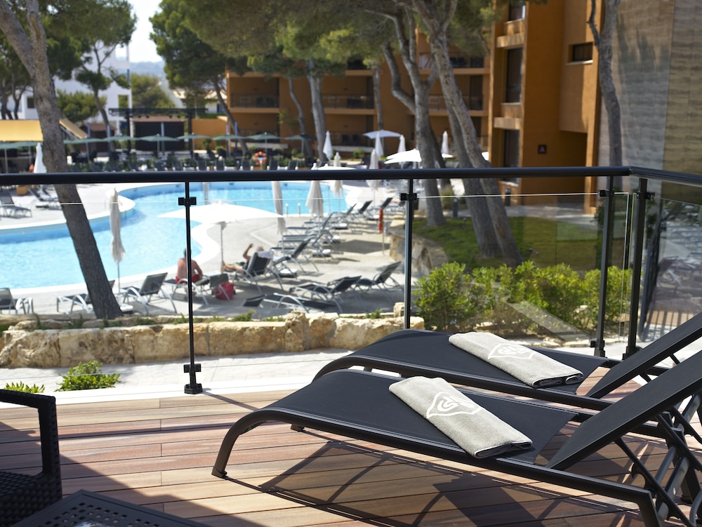 Protur Turó Pins Hotel — Swimming pool in Cala Ratjada, Balearic Islands