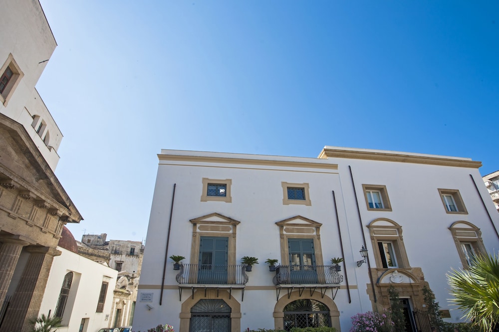 Palazzo Brunaccini Boutique Hotel - zdjęcie 5