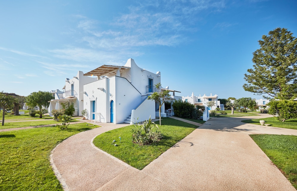 VOI Marsa Siclà Essentia — Hotel building in Scicli, Sicily