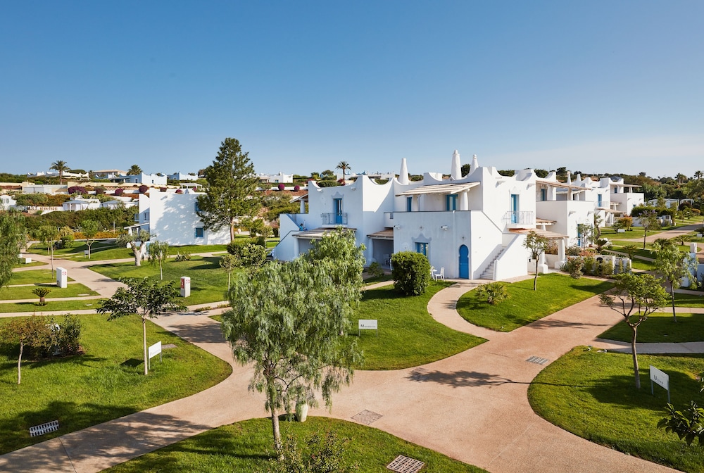 VOI Marsa Siclà Essentia — Hotel building in Scicli, Sicily