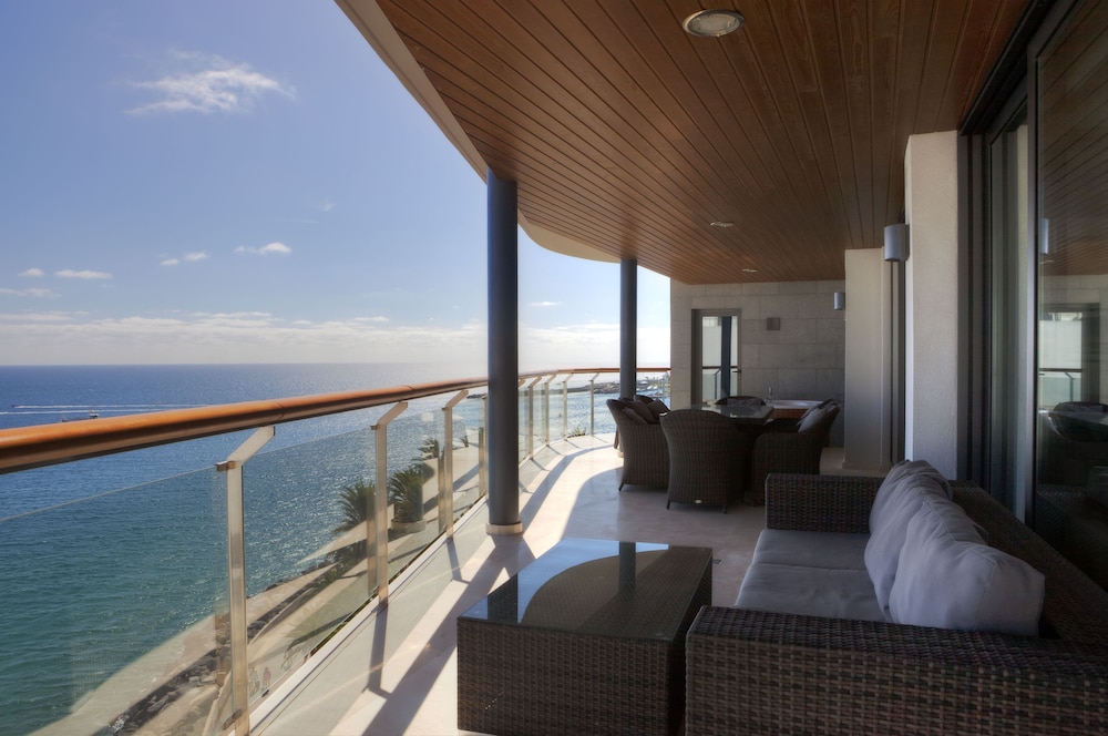 Radisson Blu Resort, Gran Canaria — Hotel rooms in Arguineguin, Canary Islands