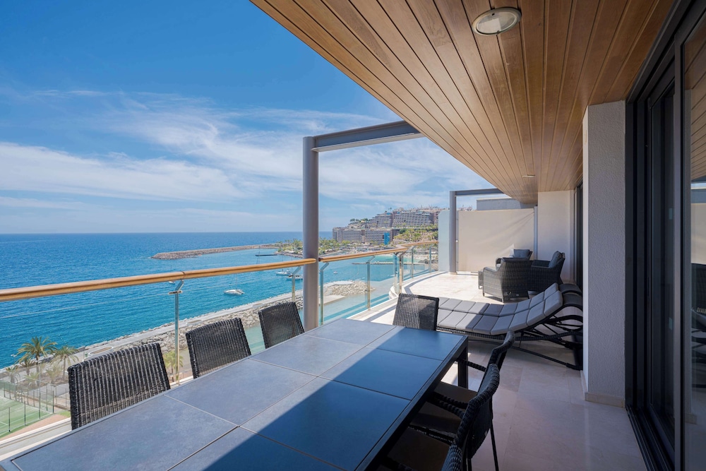 Radisson Blu Resort, Gran Canaria — Hotel rooms in Arguineguin, Canary Islands