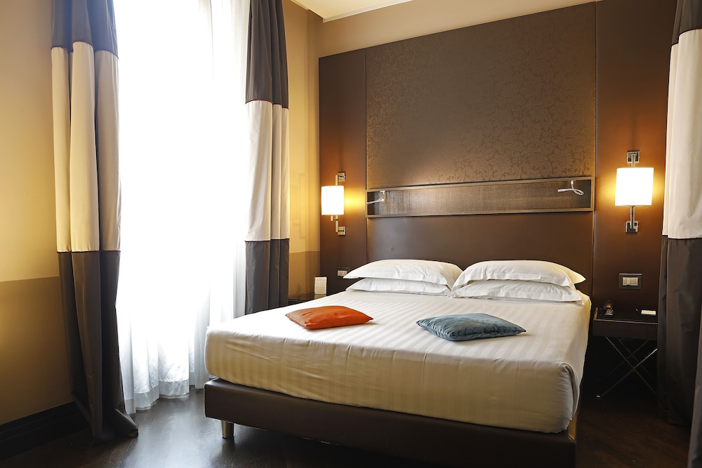 Rome Times Hotel — Hotel rooms in Rome, Lazio