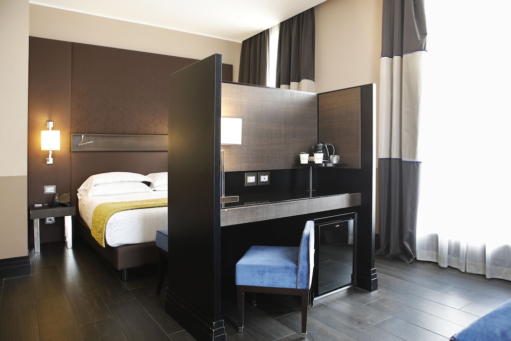 Rome Times Hotel — Hotel rooms in Rome, Lazio
