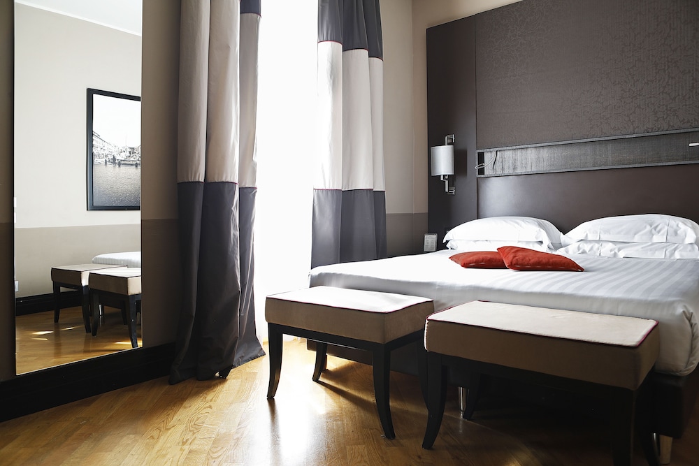 Rome Times Hotel — Hotel rooms in Rome, Lazio
