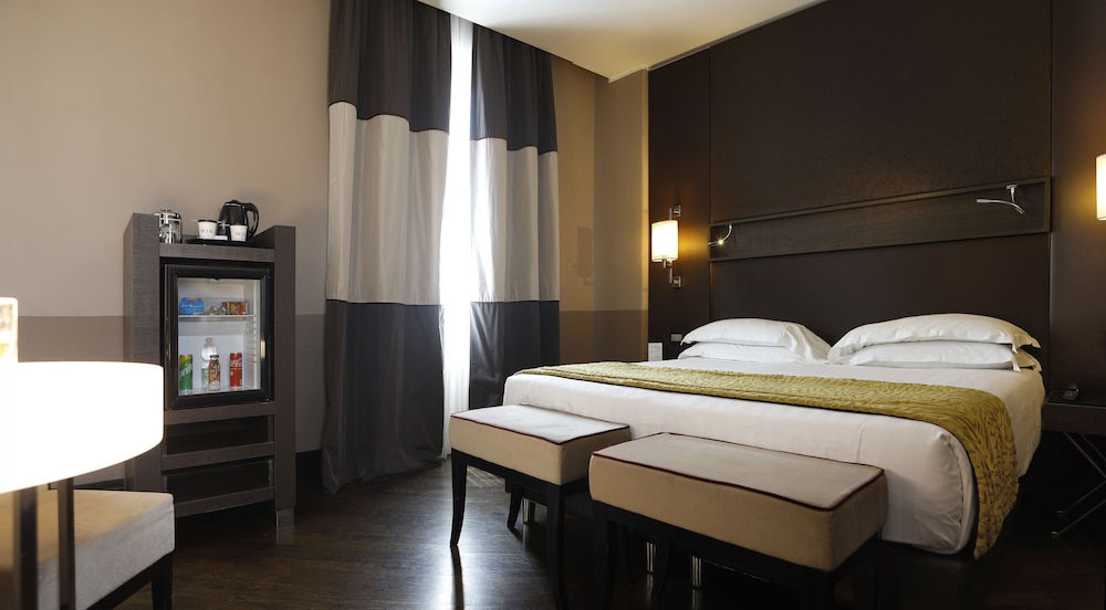 Rome Times Hotel — Hotel rooms in Rome, Lazio