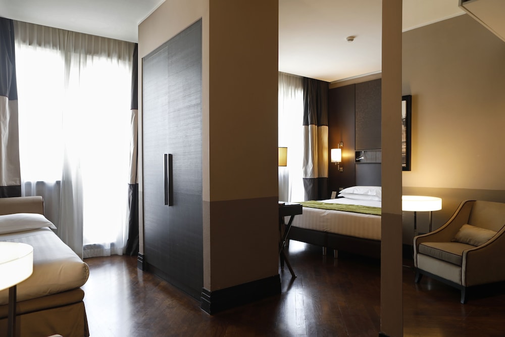Rome Times Hotel — Hotel rooms in Rome, Lazio