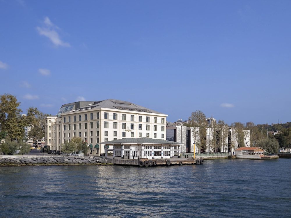 Shangri-La Bosphorus, Istanbul