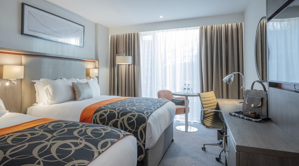 Clayton Hotel Charlemont Dublin City — Hotel rooms in Dublin, Dublin City