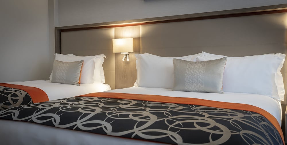 Clayton Hotel Charlemont Dublin City — Hotel rooms in Dublin, Dublin City
