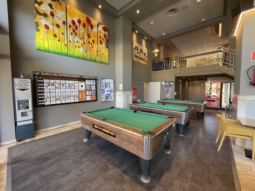 Apart-Hotel SunClub Salou — Sports & recreation in Salou, Catalonia