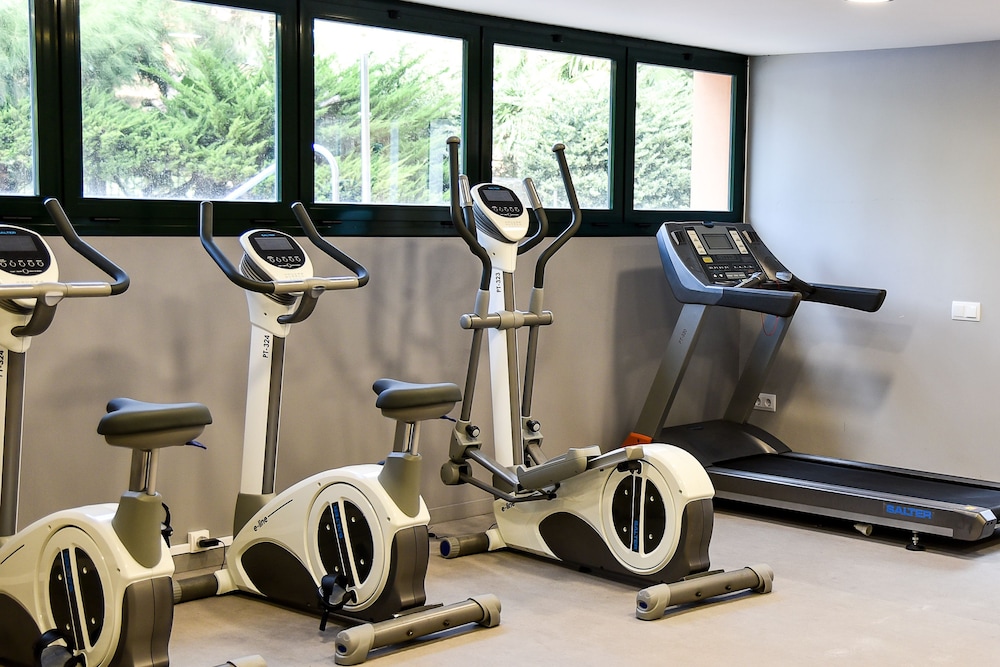Apart-Hotel SunClub Salou — Sports & recreation in Salou, Catalonia