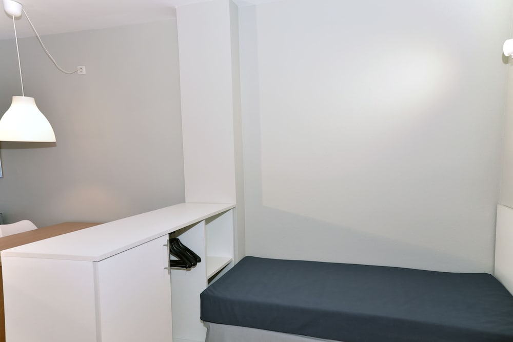 Apart-Hotel SunClub Salou — Hotel rooms in Salou, Catalonia