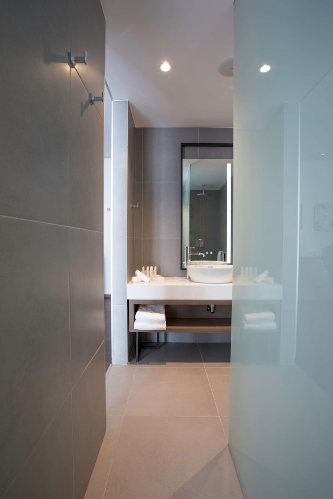 Radisson Blu Hotel, Larnaca — Hotel rooms in Larnaca, Larnaca Region