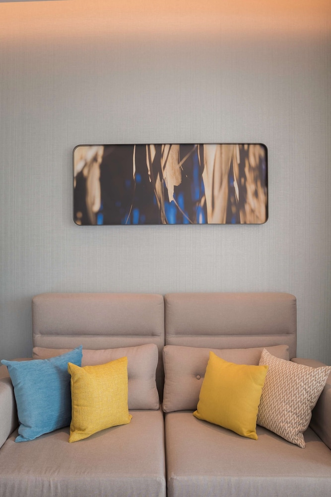 Radisson Blu Hotel, Larnaca — Hotel rooms in Larnaca, Larnaca Region