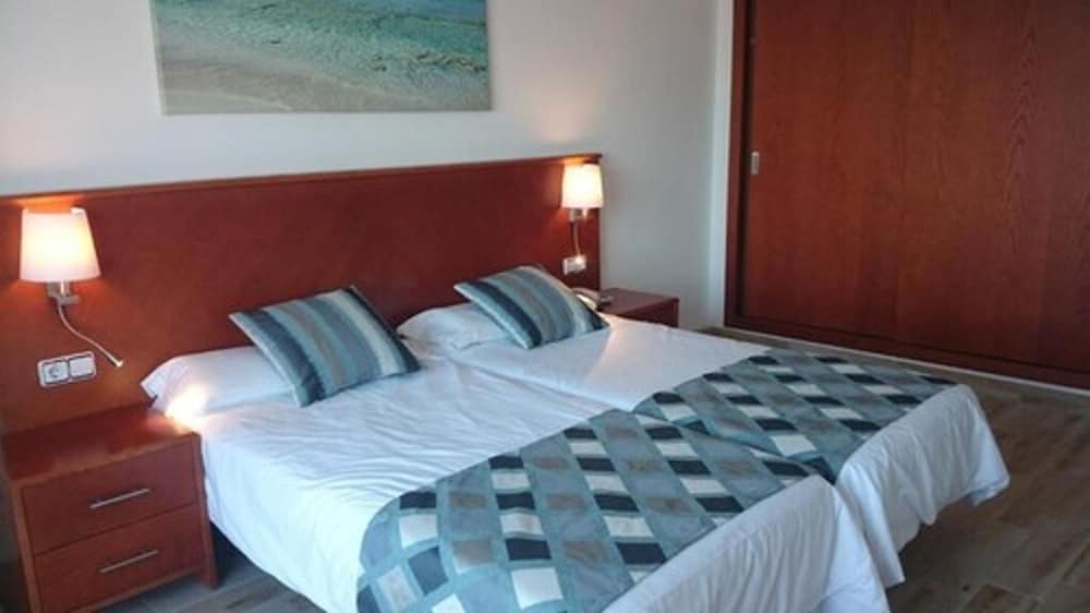 R2 Verónica — Hotel rooms in Cala Millor, Balearic Islands