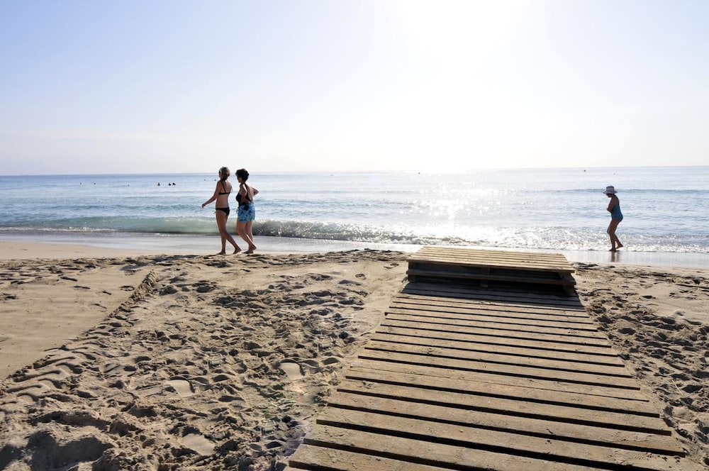 R2 Verónica — Beach in Cala Millor, Balearic Islands