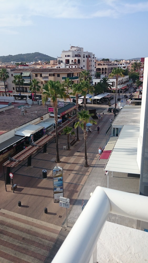 R2 Verónica — Attractions in the area in Cala Millor, Balearic Islands