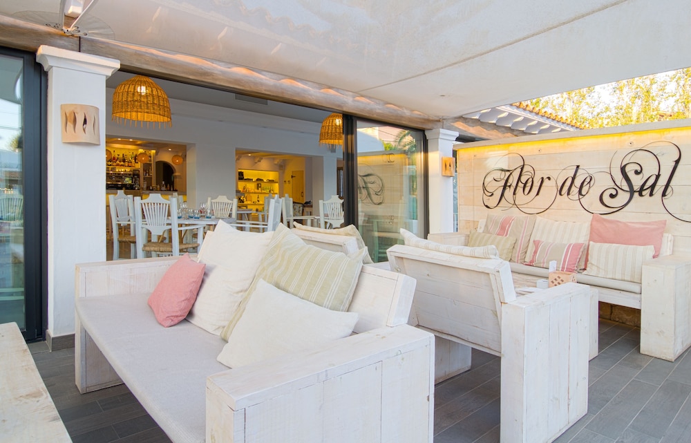 S'Argamassa Villas — Restaurant & bars in Santa Eulalia, Balearic Islands