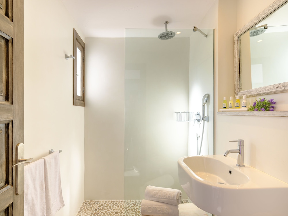 S'Argamassa Villas — Hotel rooms in Santa Eulalia, Balearic Islands