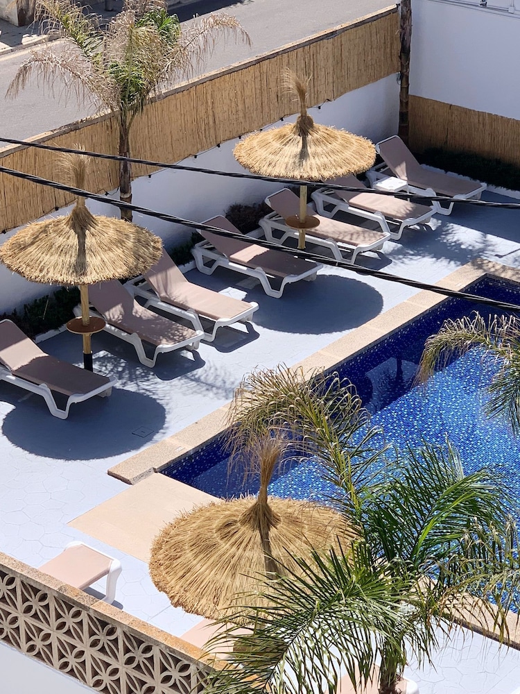 Hotel Chevy & Suites — Swimming pool in Cala Ratjada, Balearic Islands