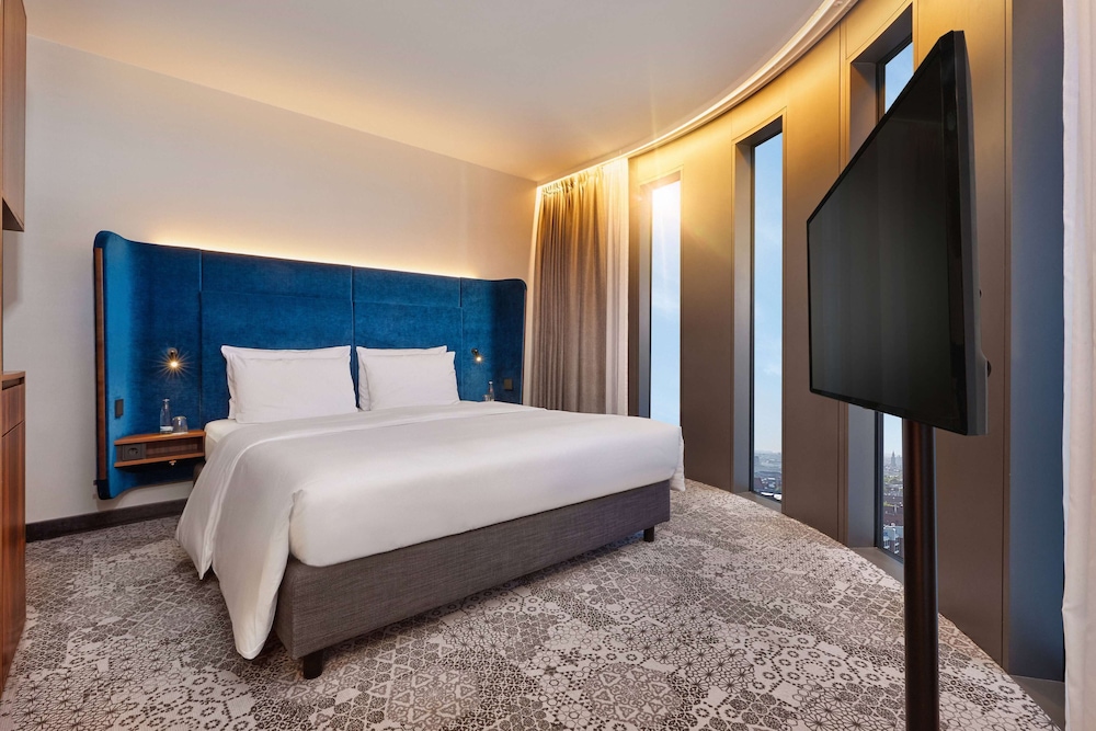 Leonardo Royal Hotel Munich Bavaria Towers — Hotel rooms in Munich, Bavaria