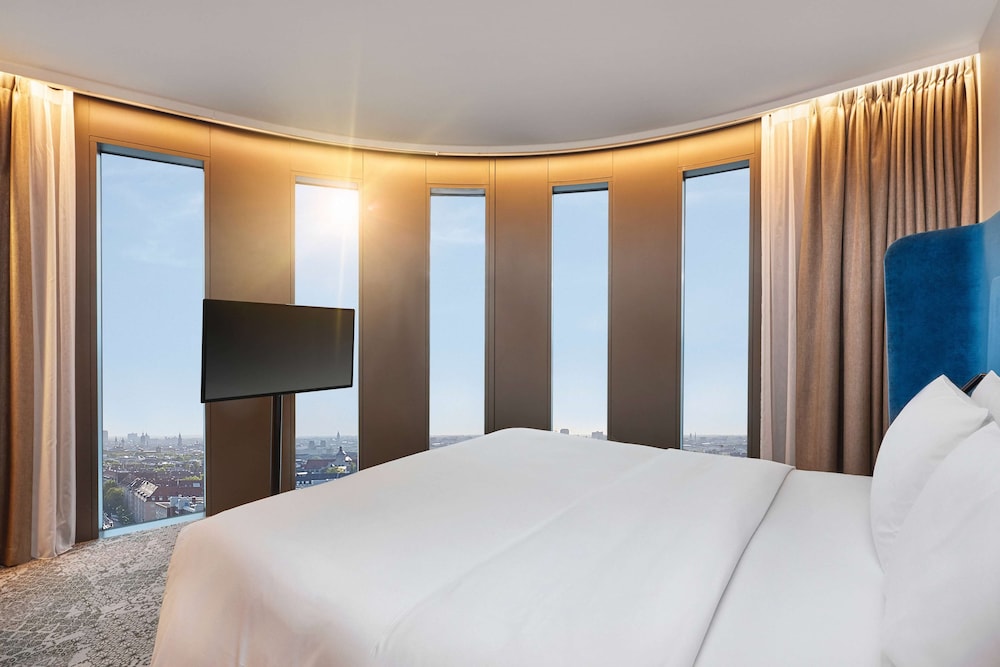 Leonardo Royal Hotel Munich Bavaria Towers — Hotel rooms in Munich, Bavaria