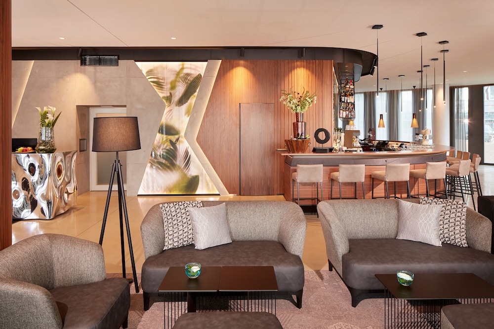 Leonardo Royal Hotel Munich Bavaria Towers — Restaurant & bars in Munich, Bavaria