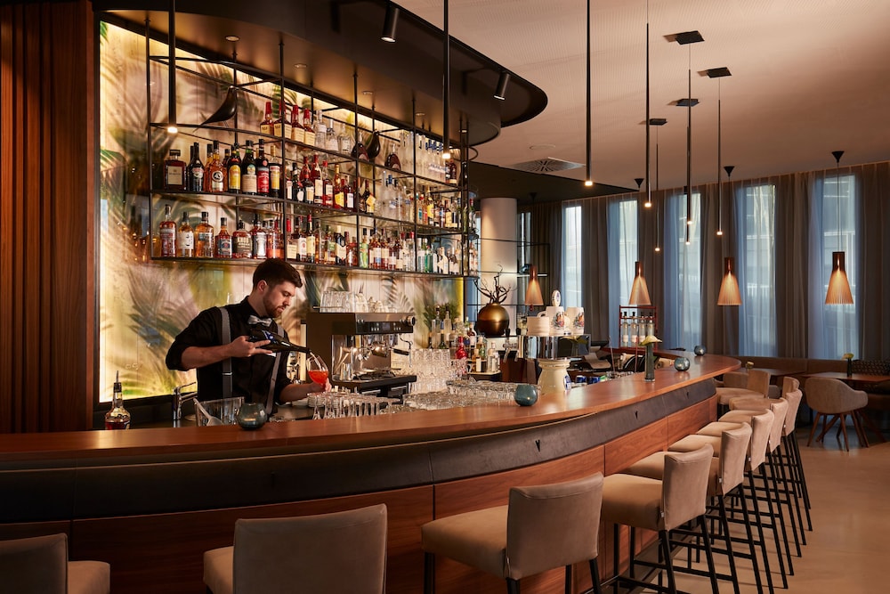 Leonardo Royal Hotel Munich Bavaria Towers — Restaurant & bars in Munich, Bavaria