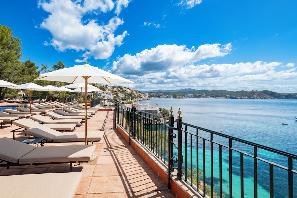 Hotel Cala Fornells — Main photo in Peguera, Balearic Islands