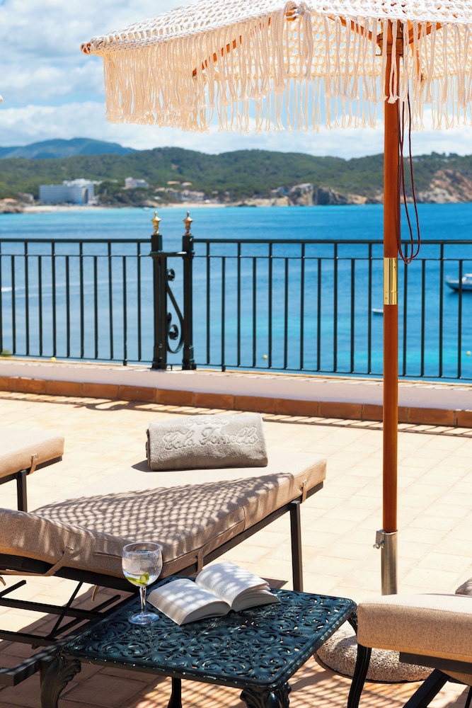 Hotel Cala Fornells — Beach in Peguera, Balearic Islands