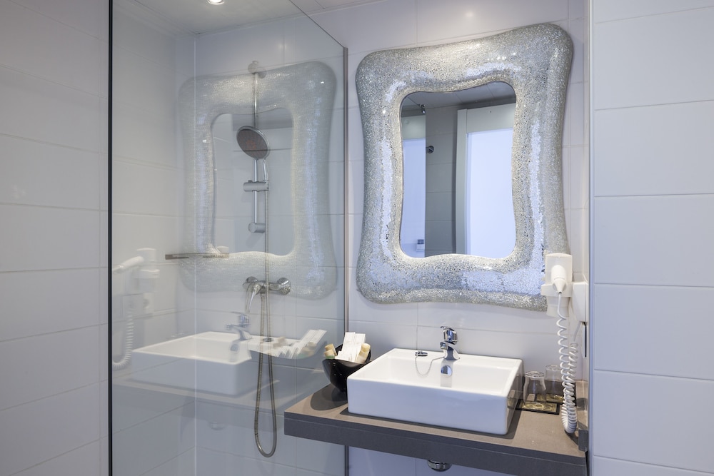 Axel Beach Ibiza - Adults Only — Hotel rooms in San Antonio, Balearic Islands