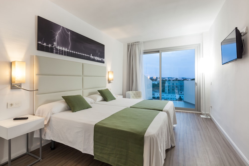 Axel Beach Ibiza - Adults Only — Hotel rooms in San Antonio, Balearic Islands