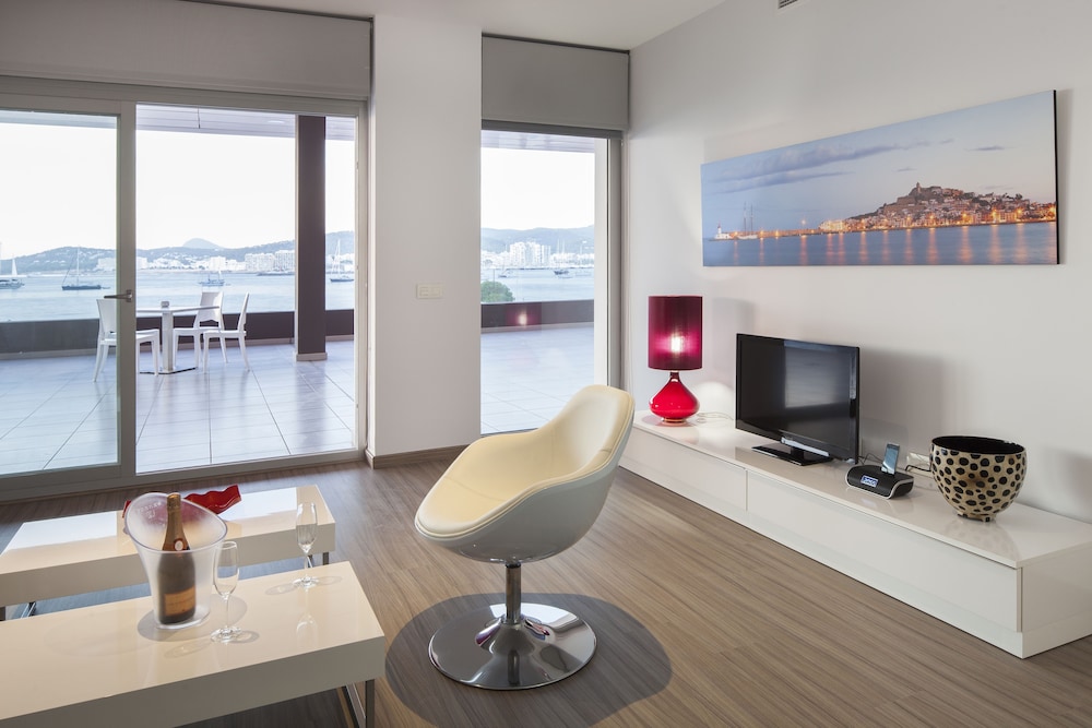 Axel Beach Ibiza - Adults Only — Hotel rooms in San Antonio, Balearic Islands