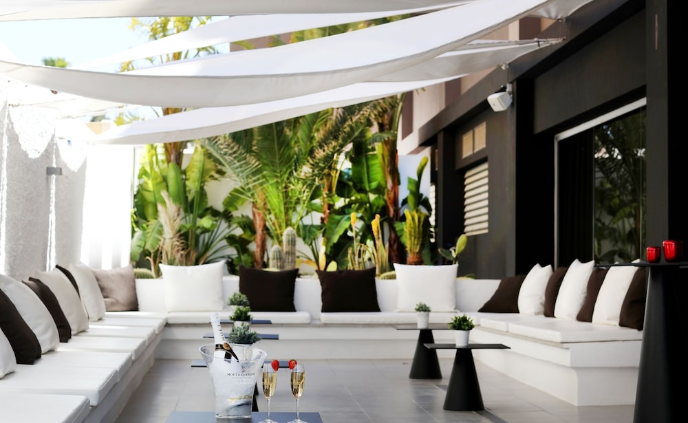 Axel Beach Ibiza - Adults Only — Restaurant & bars in San Antonio, Balearic Islands