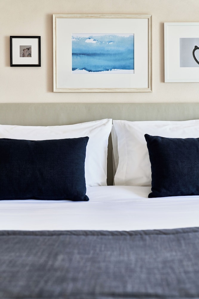 Istoria, A Member of Design Hotels — Hotel rooms in Perissa, South Aegean