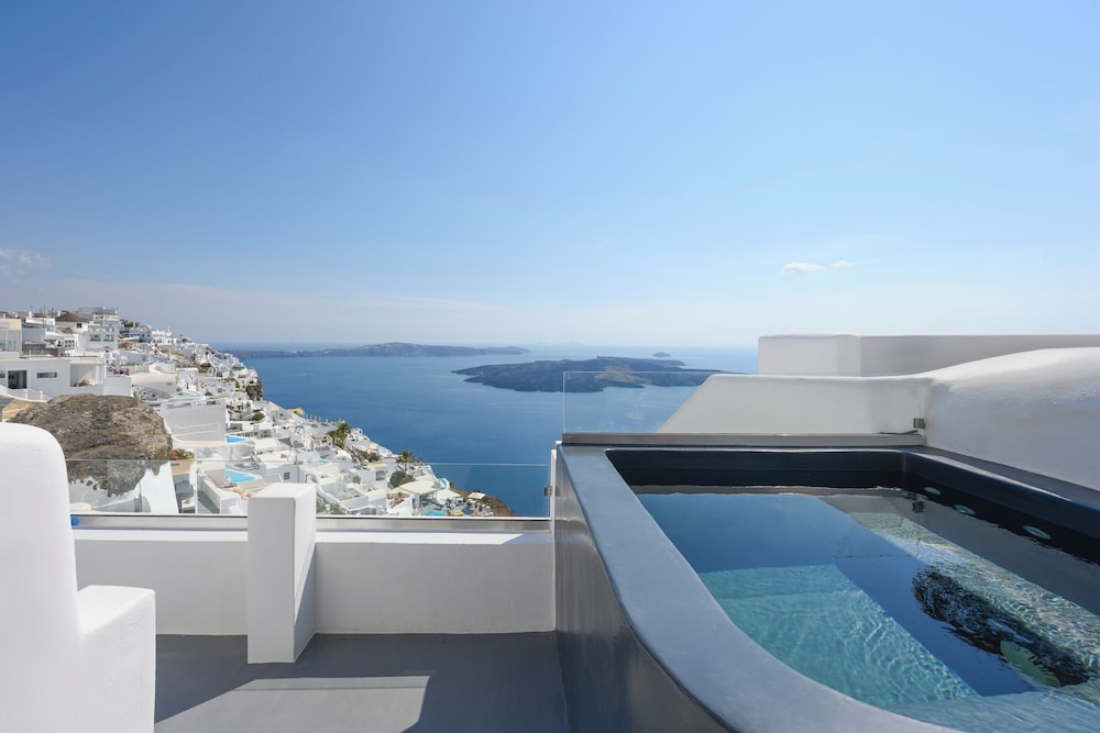 Istoria, A Member of Design Hotels — Main photo in Perissa, South Aegean